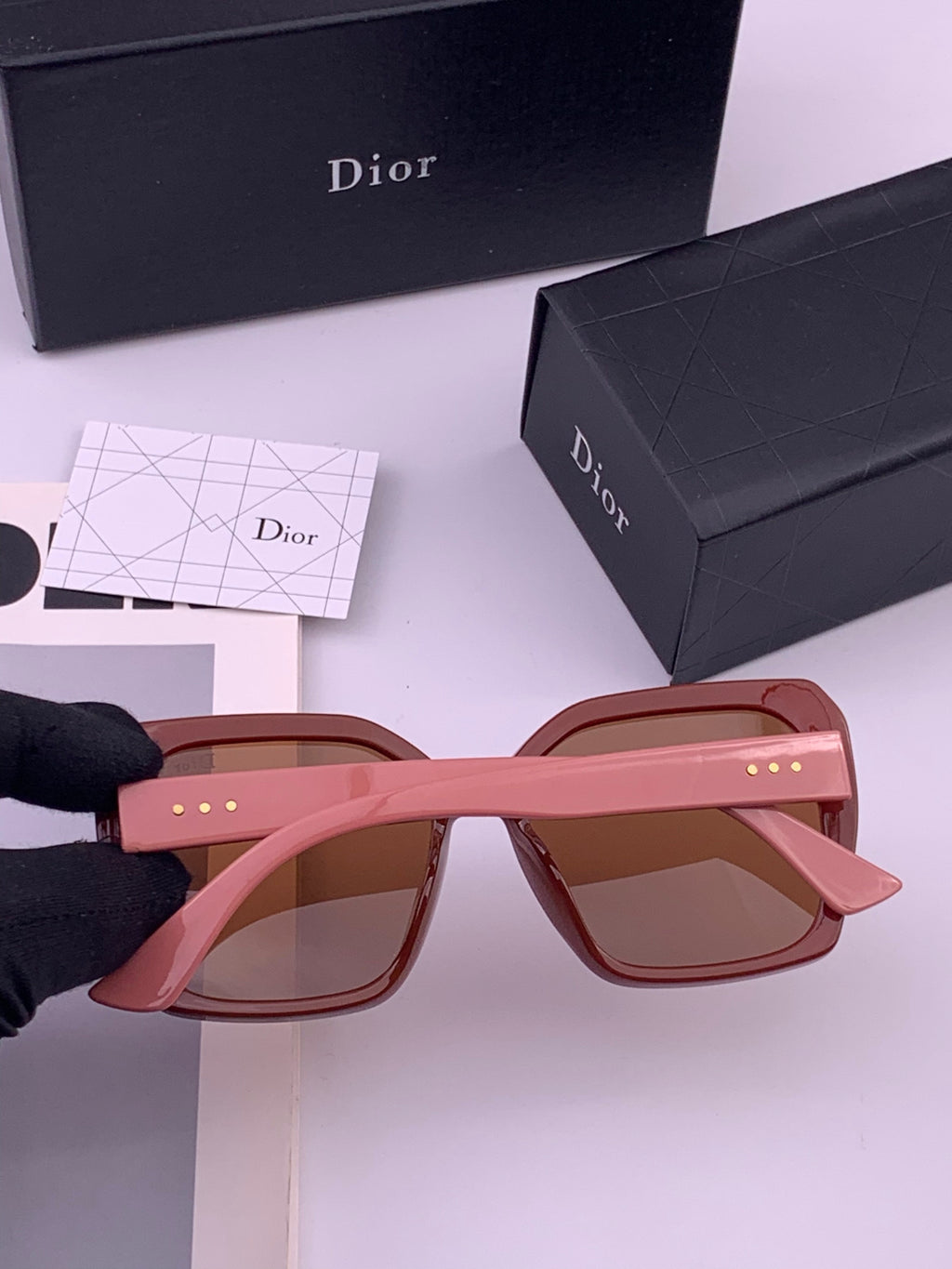Dior CD7202 Polarized Fashion Gold Lens Sunglasses for Men & Women - detail image 5