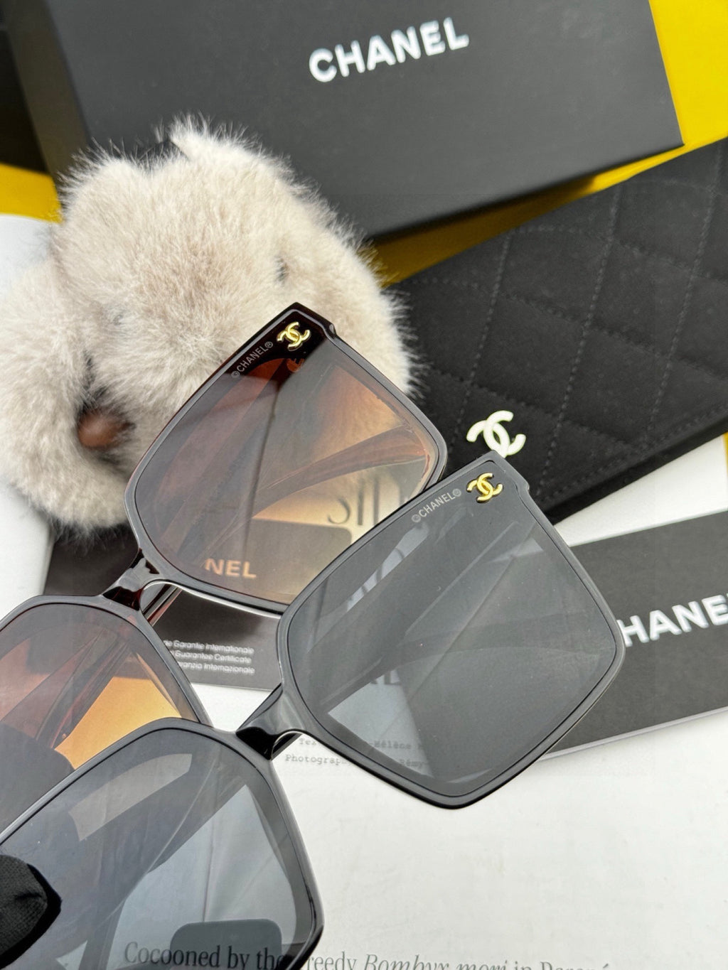 Chanel CH86901 Square Red Lens Sunglasses for Men & Women - detail image 5