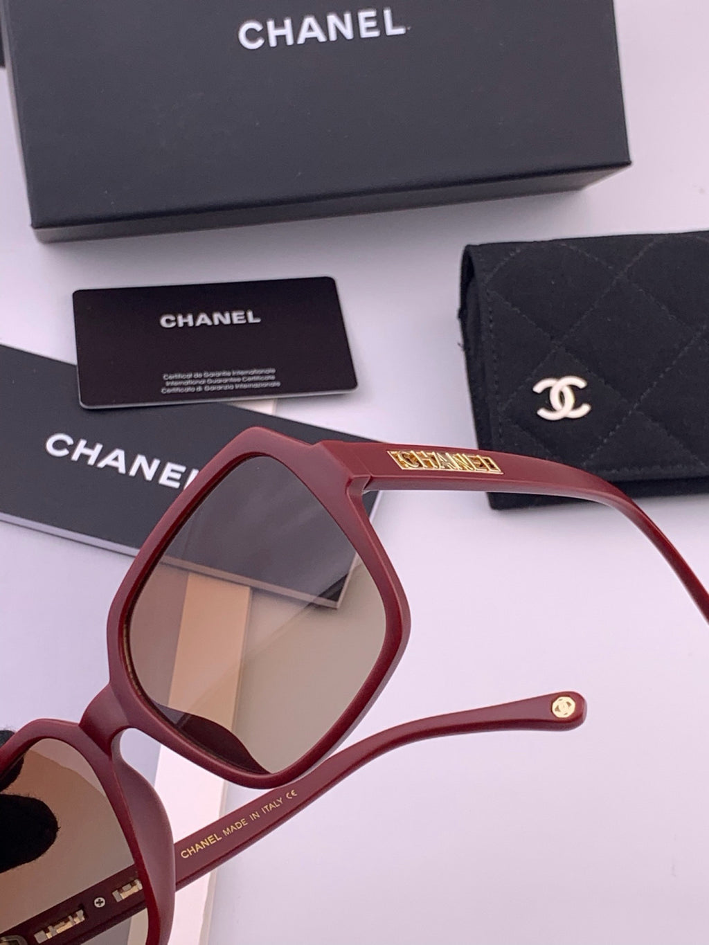 Chanel CH27002 Fashion Red Lens Sunglasses for Men & Women - 382331 - detail image 3