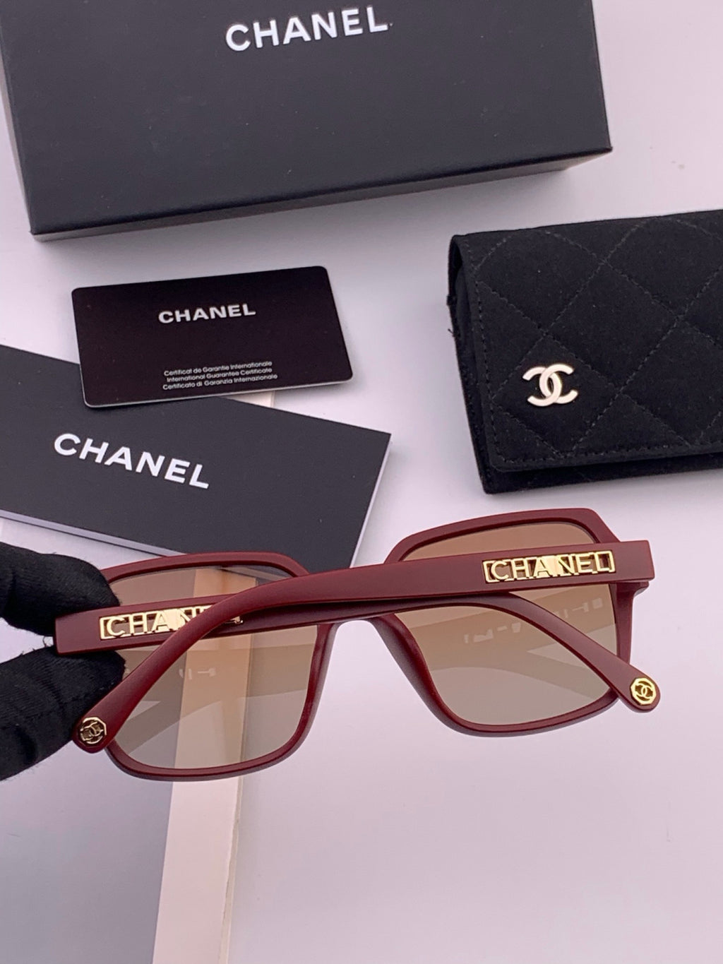 Chanel CH27002 Fashion Red Lens Sunglasses for Men & Women - 382331 - detail image 4