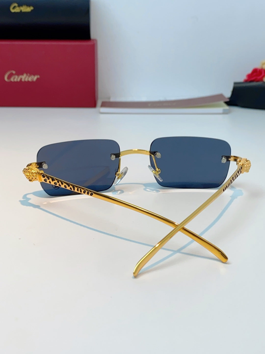 Cartier Lightweight Rimless Blue Lens Sunglasses for Men - detail image 3