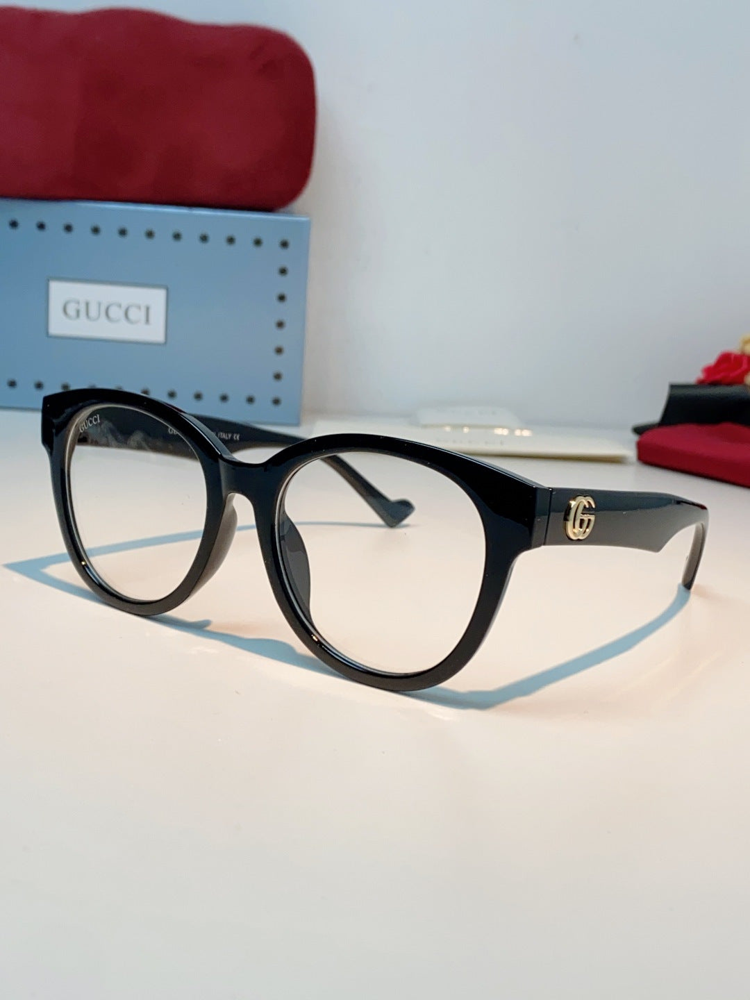 Gucci Metal Cat-Eye Black Lens Sunglasses for Men & Women - 398358