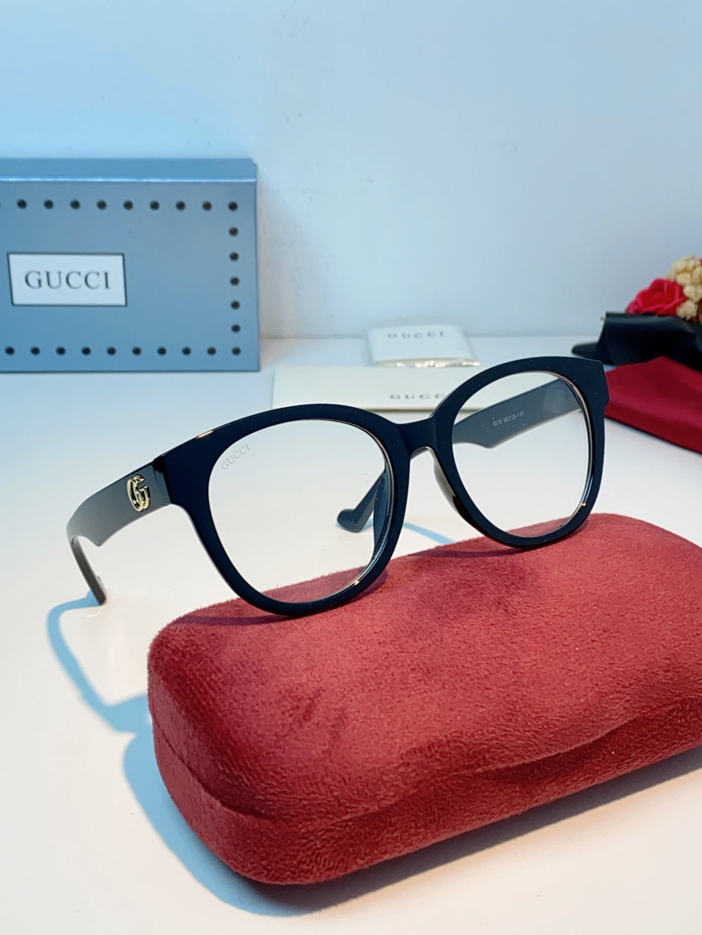 Gucci Metal Cat-Eye Black Lens Sunglasses for Men & Women - 398358 - detail image 11