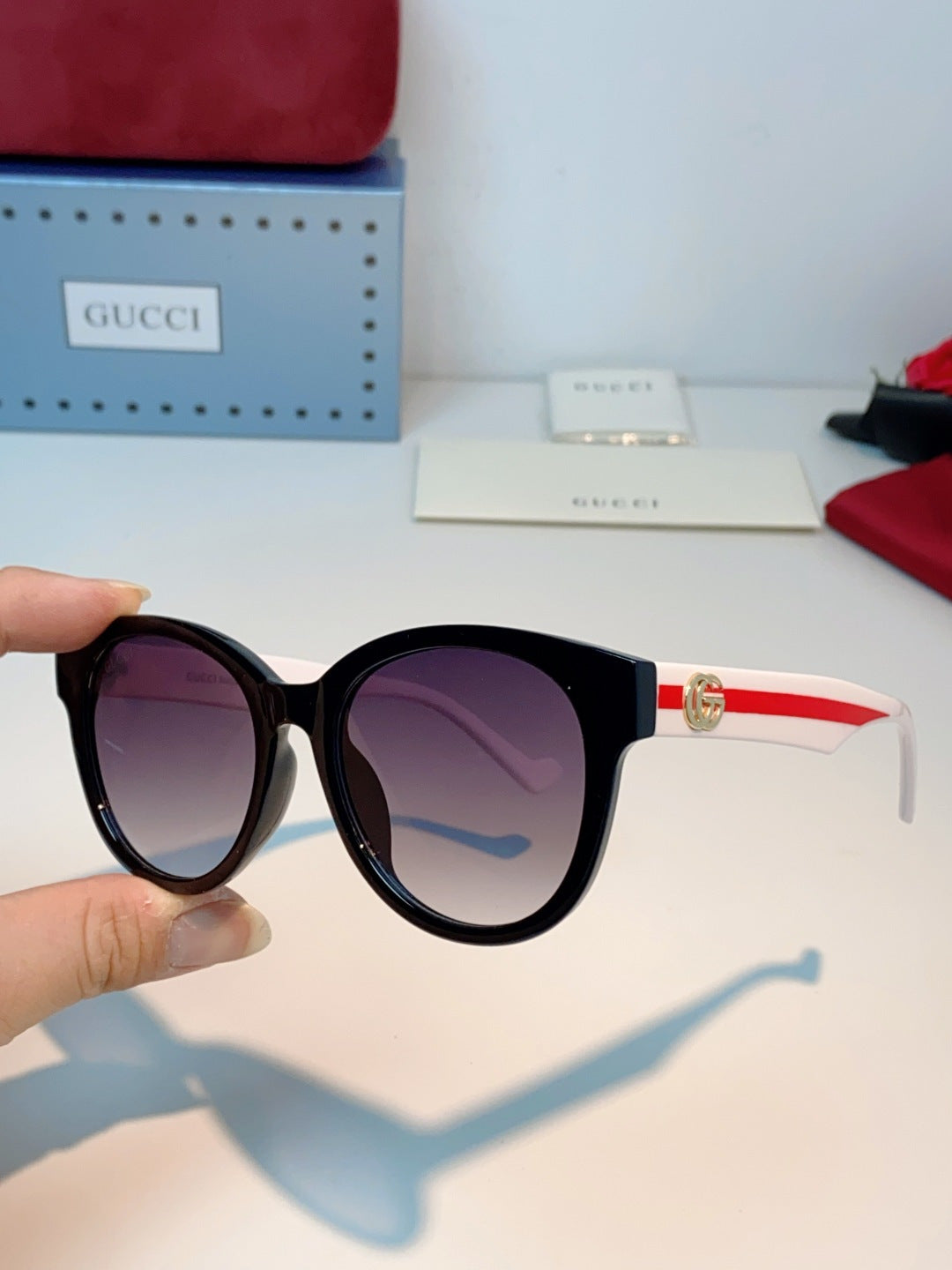 Gucci Metal Cat-Eye Black Lens Sunglasses for Men & Women - detail image 6