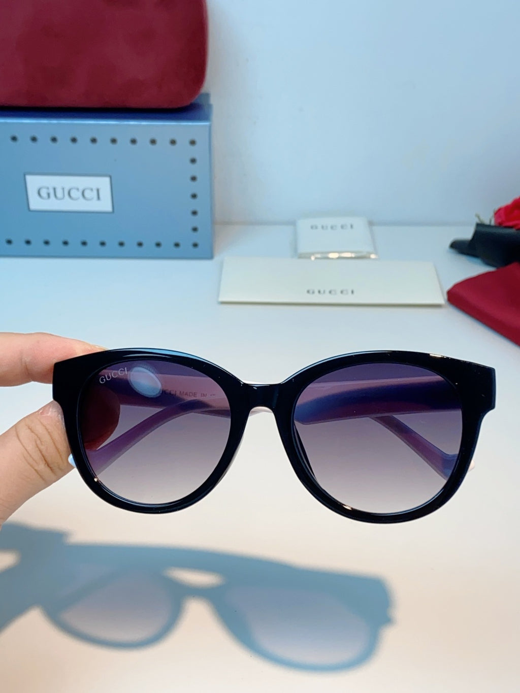 Gucci Metal Cat-Eye Black Lens Sunglasses for Men & Women - detail image 4