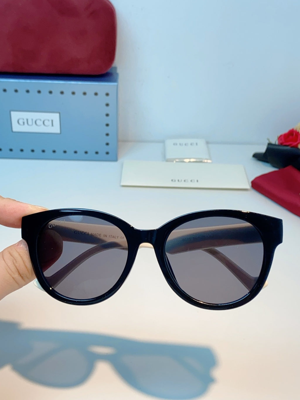 Gucci Metal Cat-Eye Gray Lens Sunglasses for Men & Women - detail image 4