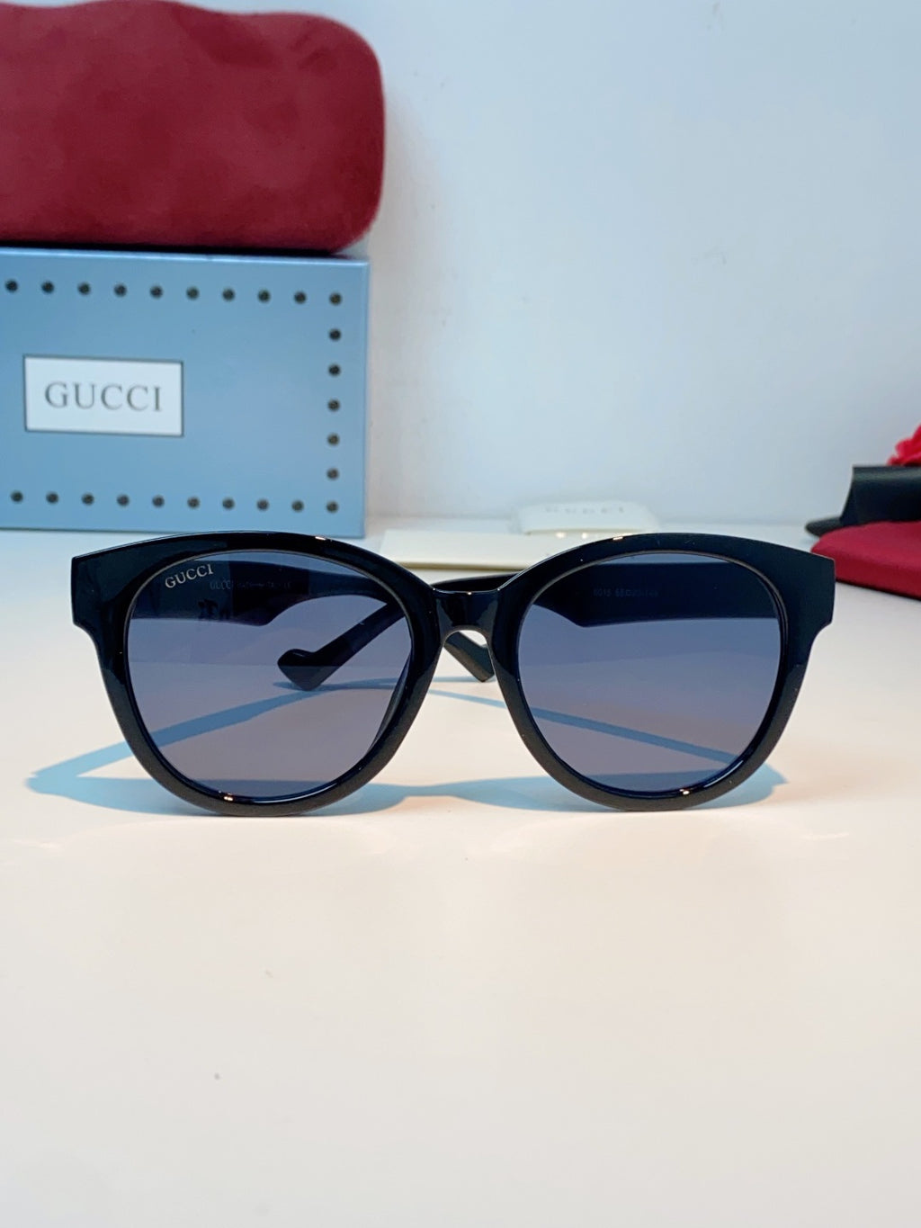 Gucci Metal Cat-Eye Blue Lens Sunglasses for Men & Women - detail image 2