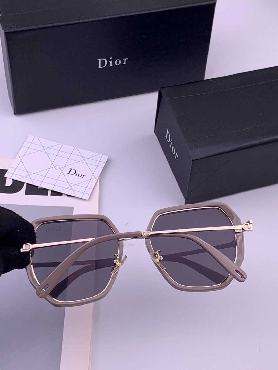 Dior CD8635 Polarized Square Brown Lens Sunglasses for Women - detail image 4