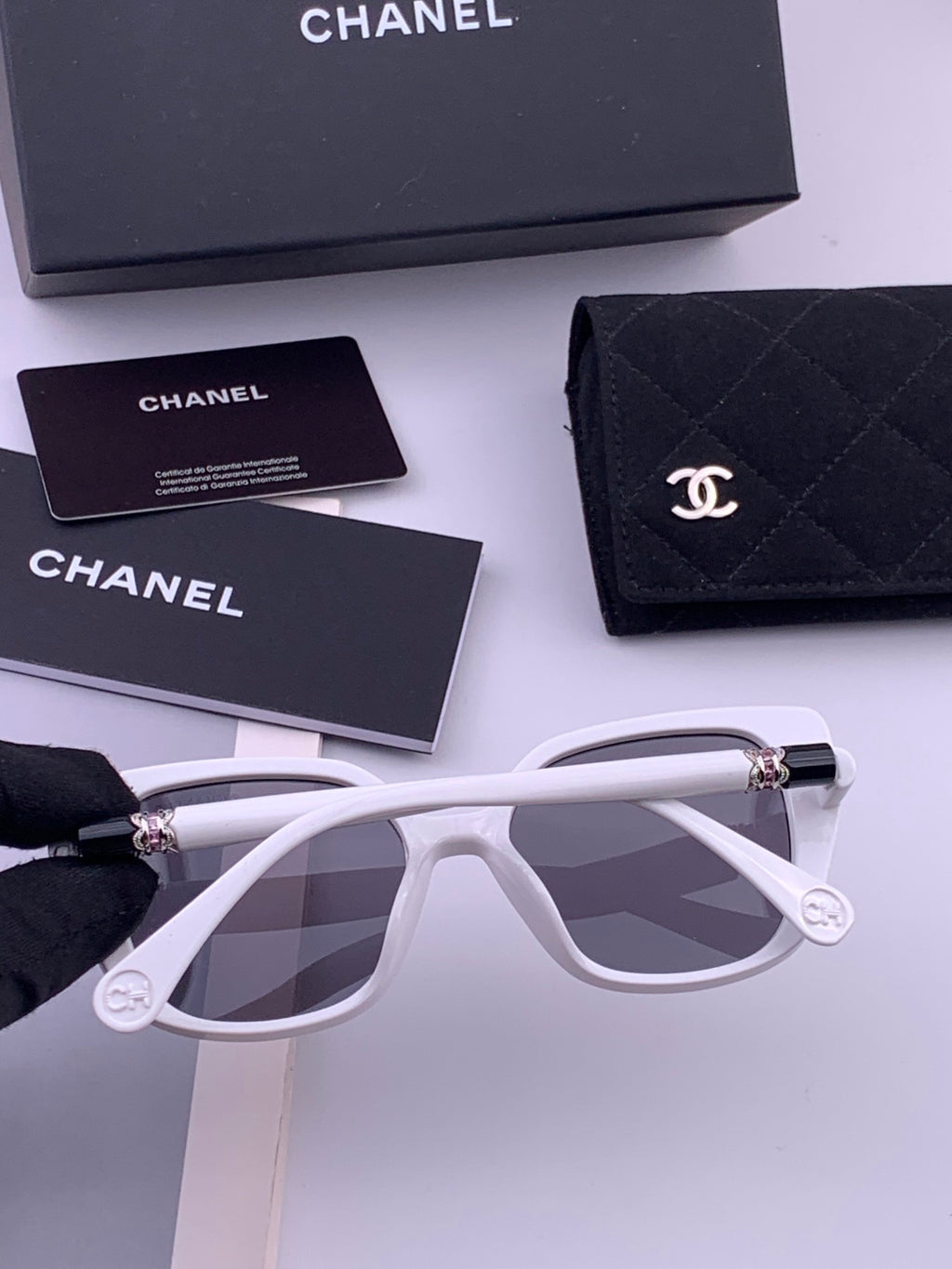 Chanel CH5907 Polarized Square Brown Lens Sunglasses for Women - 382317 - detail image 4
