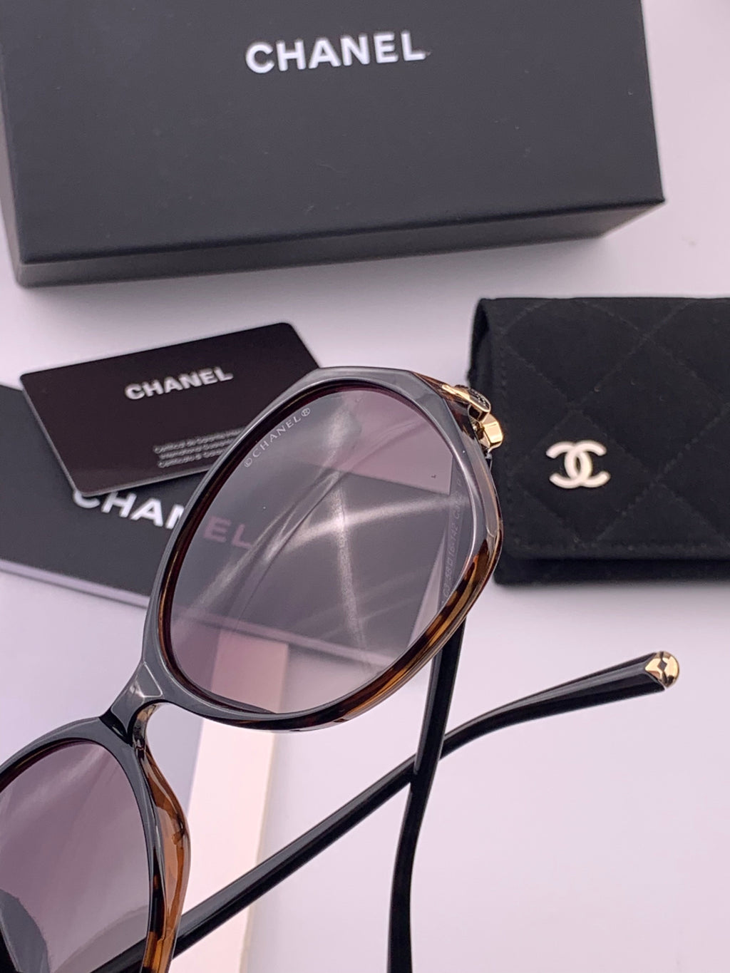 Chanel CH2752 Polarized Square Black Lens Sunglasses for Women - detail image 6