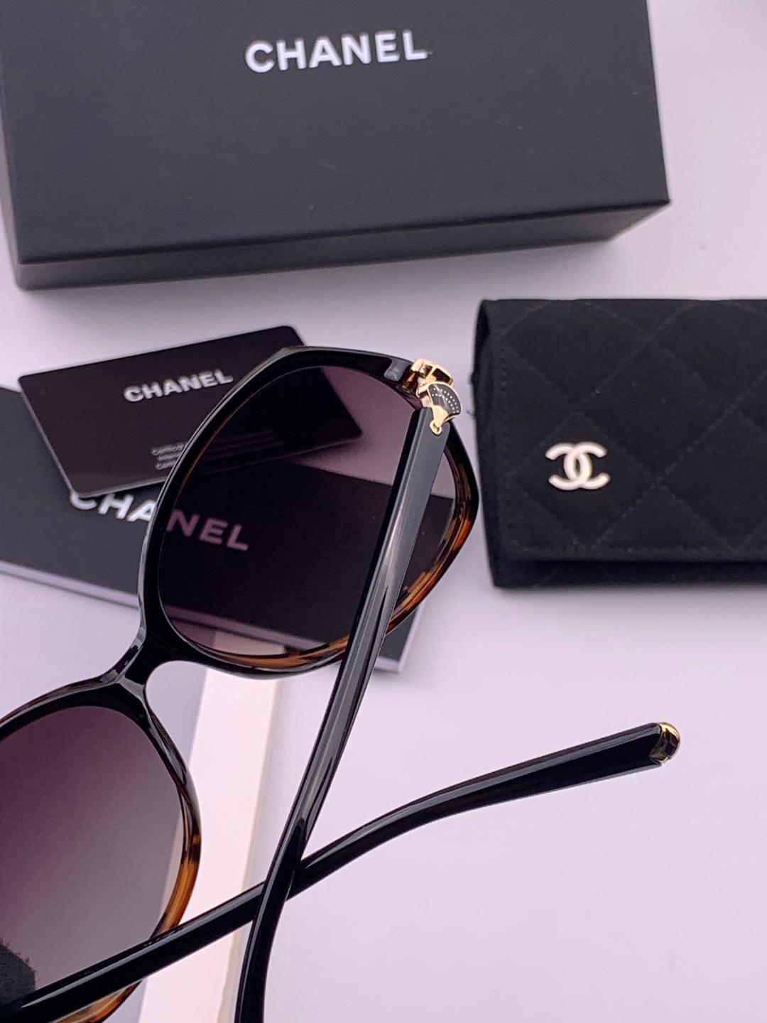 Chanel CH2752 Polarized Square Black Lens Sunglasses for Women - detail image 5