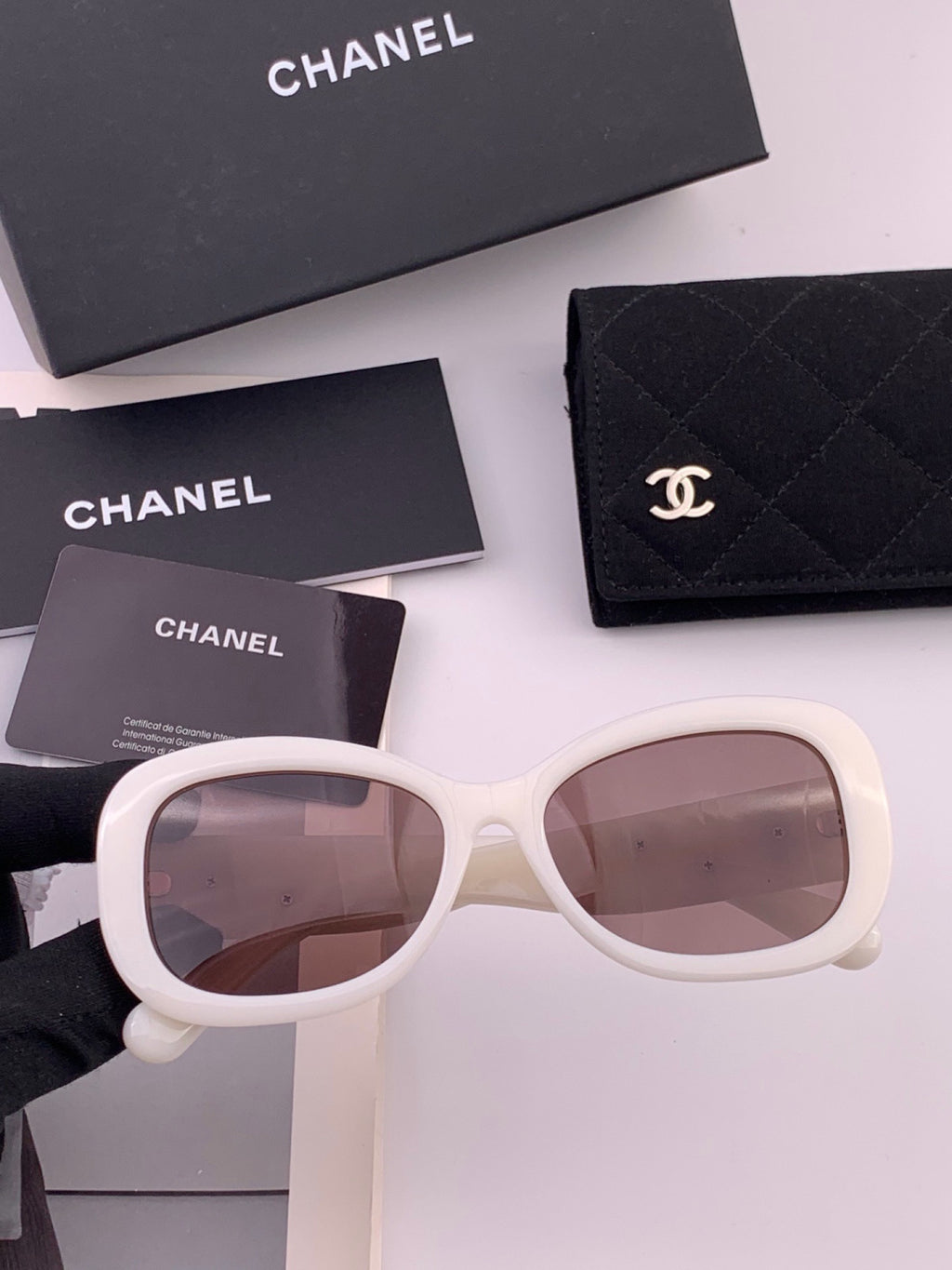 Chanel CH3788 Polarized Round Black Lens Sunglasses for Men & Women - detail image 2