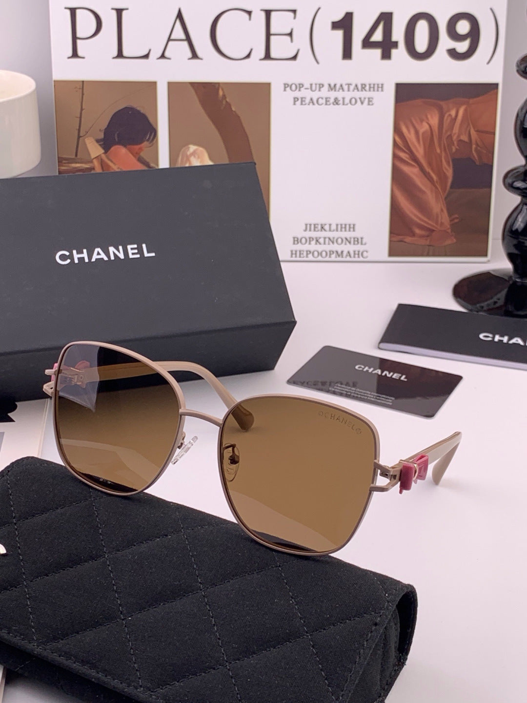 Chanel CH4759 Fashion Black Lens Sunglasses for Men & Women - 382298 - detail image 2