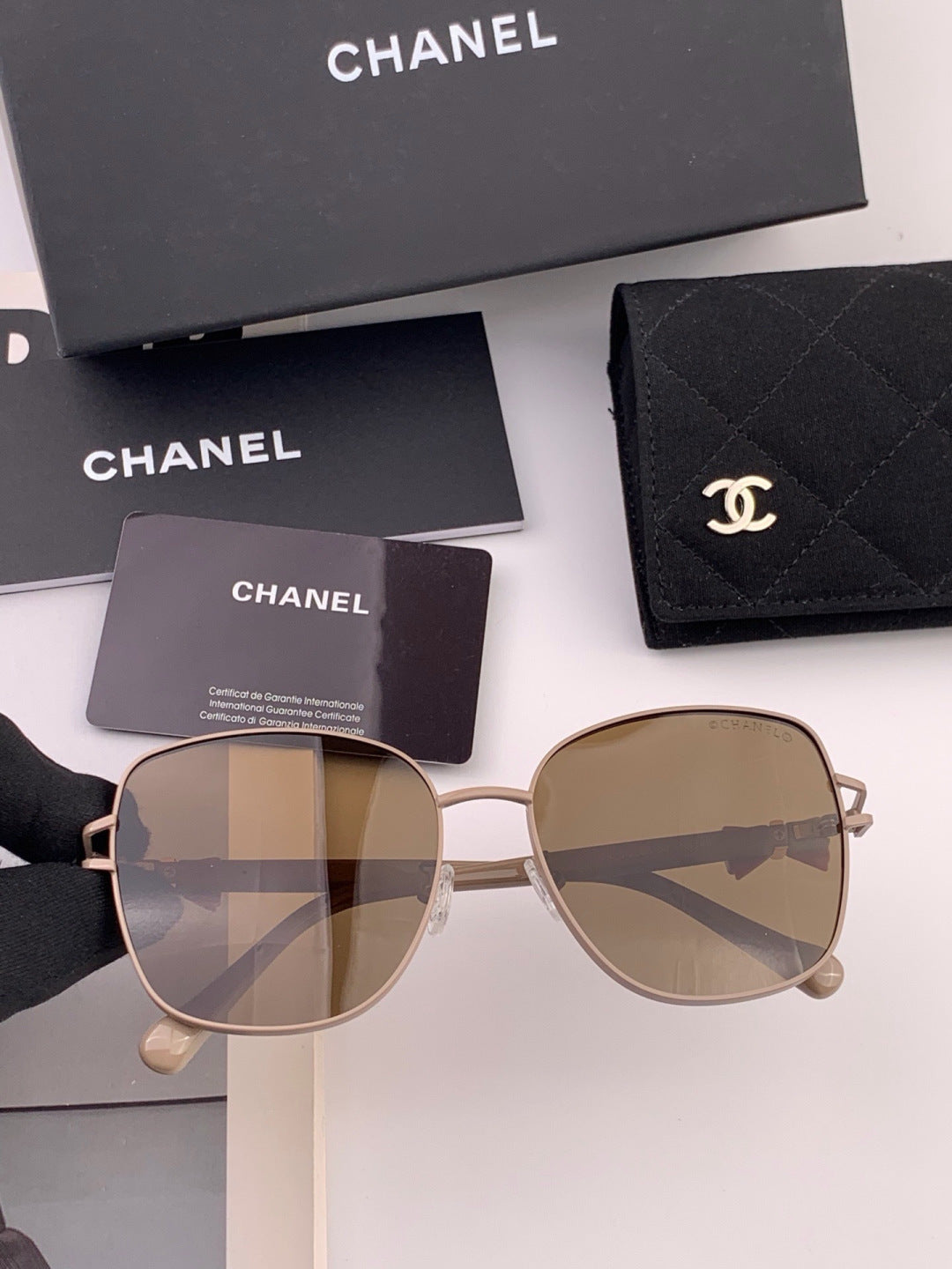 Chanel CH4759 Fashion Black Lens Sunglasses for Men & Women - 382299