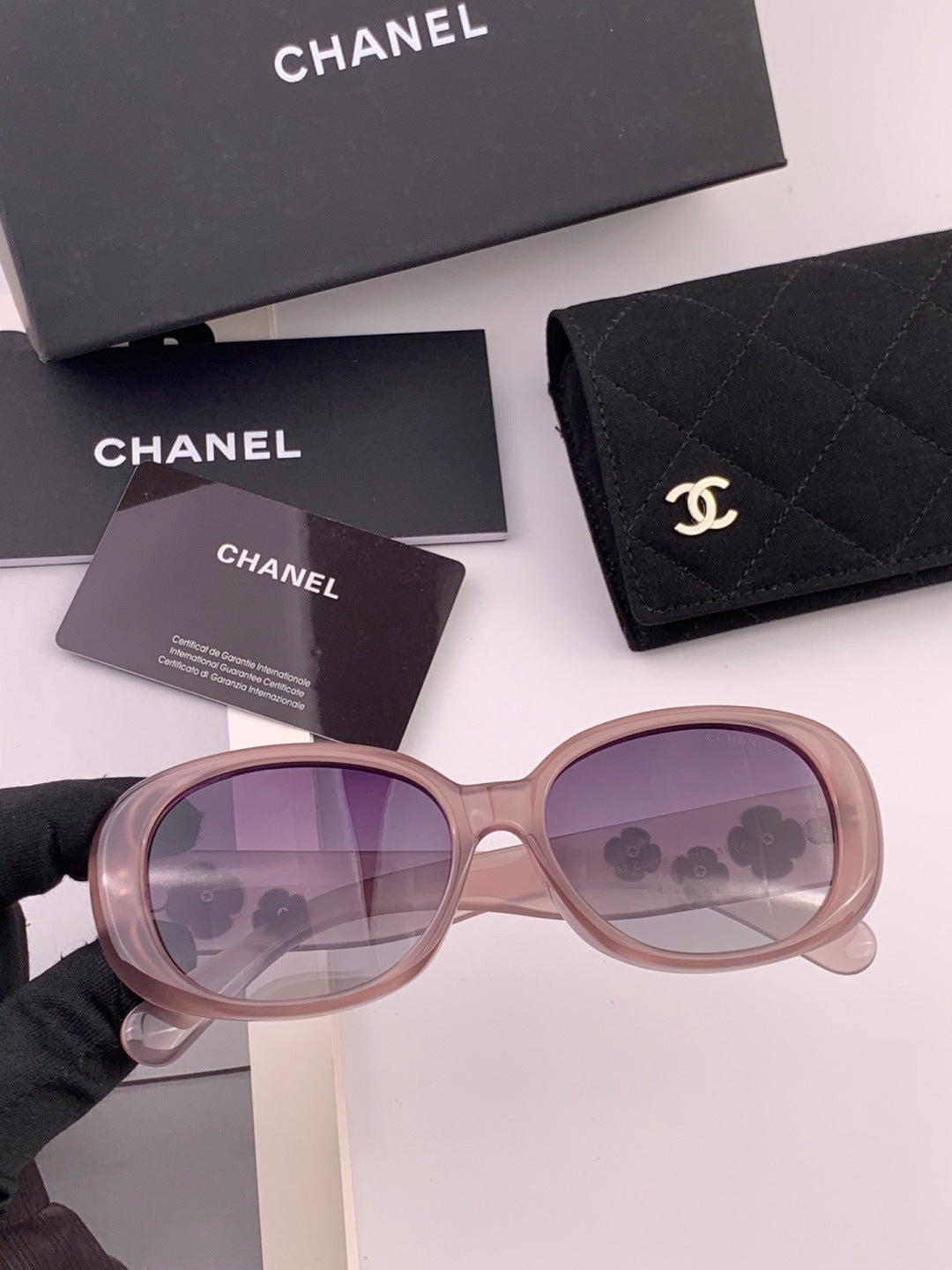 Chanel CH2788 Polarized Round Gold Lens Sunglasses for Men & Women - 382306 - detail image 2