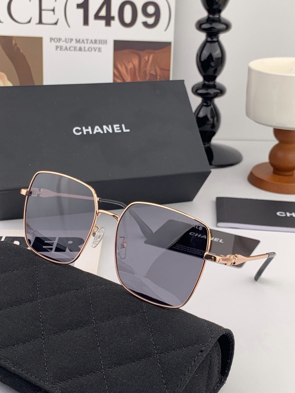 Chanel CH25813 Fashion Gold Lens Sunglasses for Men & Women - 382307 - detail image 4