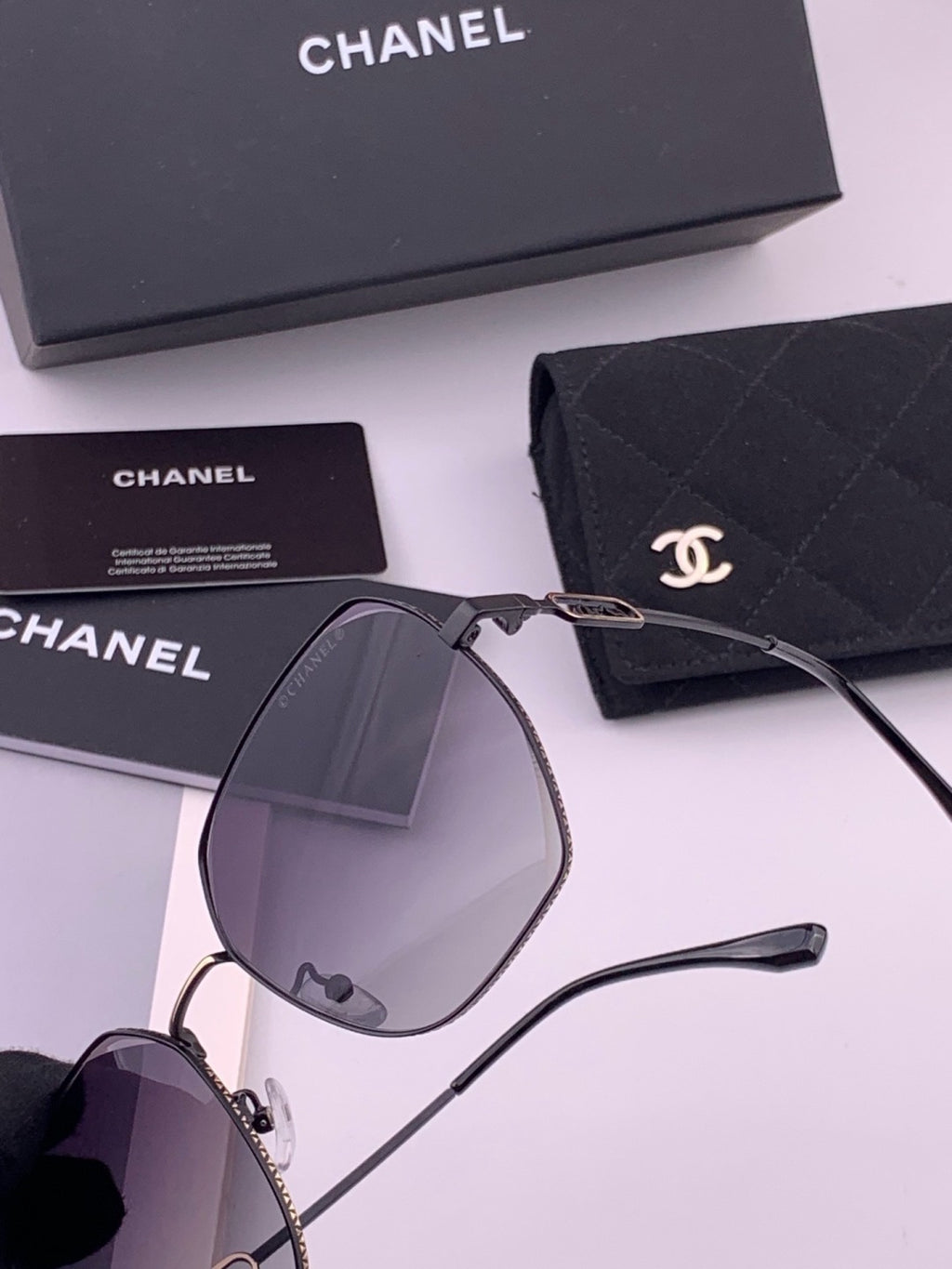 Chanel CH7238 Polarized Rimless Gold Lens Sunglasses for Men & Women - 382289 - detail image 3