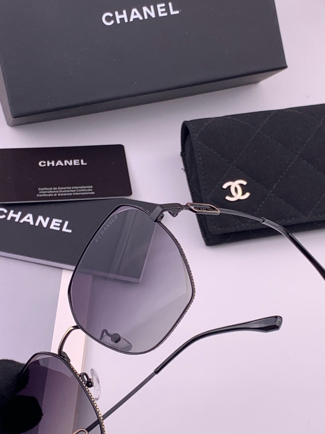 Chanel CH7238 Polarized Rimless Gold Lens Sunglasses for Men & Women - 382289 - detail image 3