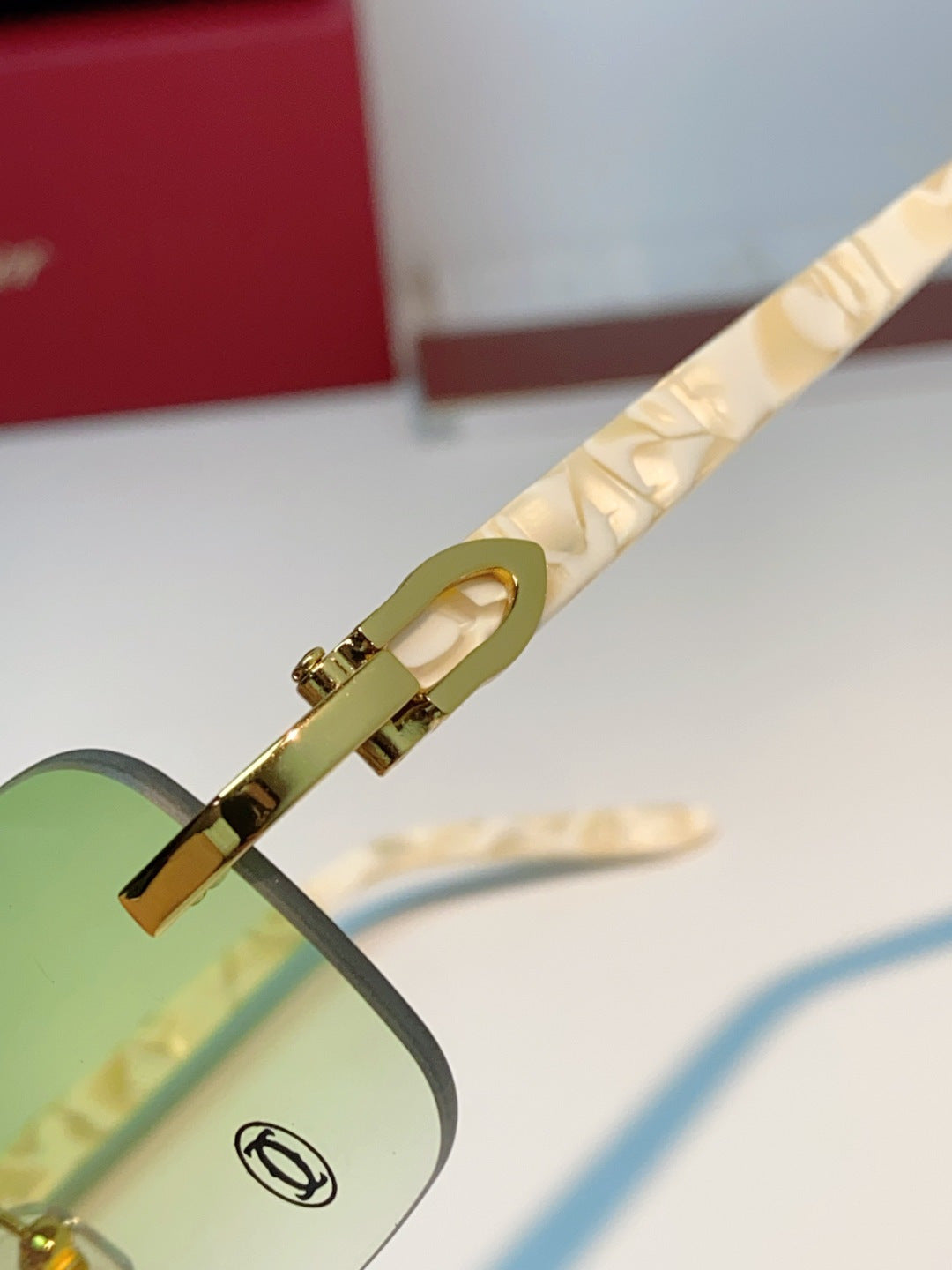 Cartier Lightweight Metal Rimless Gold Lens Sunglasses for Men - detail image 8