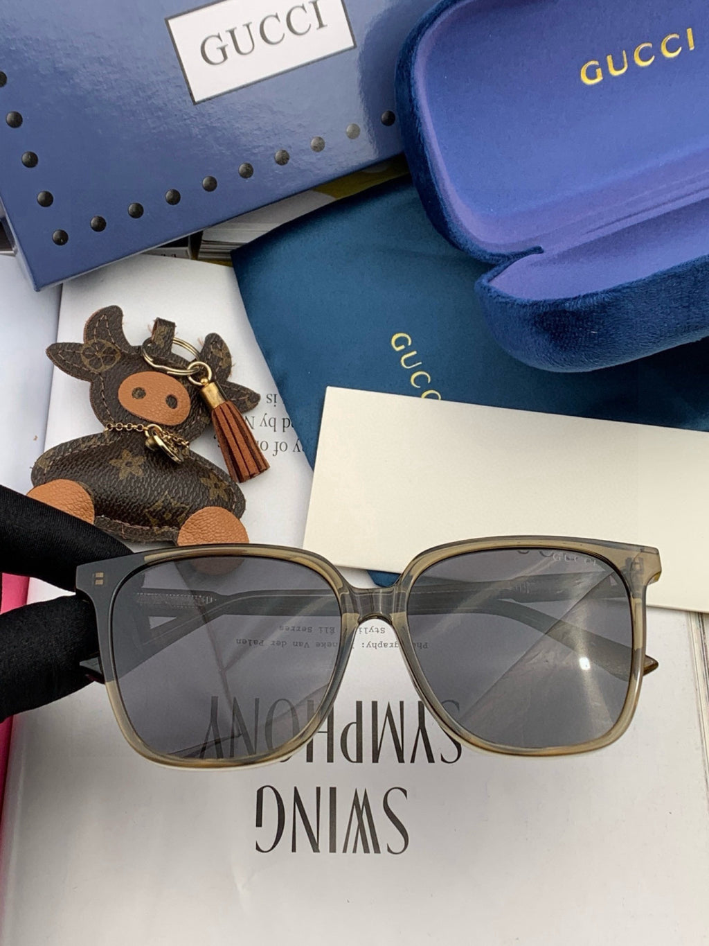 Gucci G002 Polarized Square Brown Lens Sunglasses for Men & Women - 382134