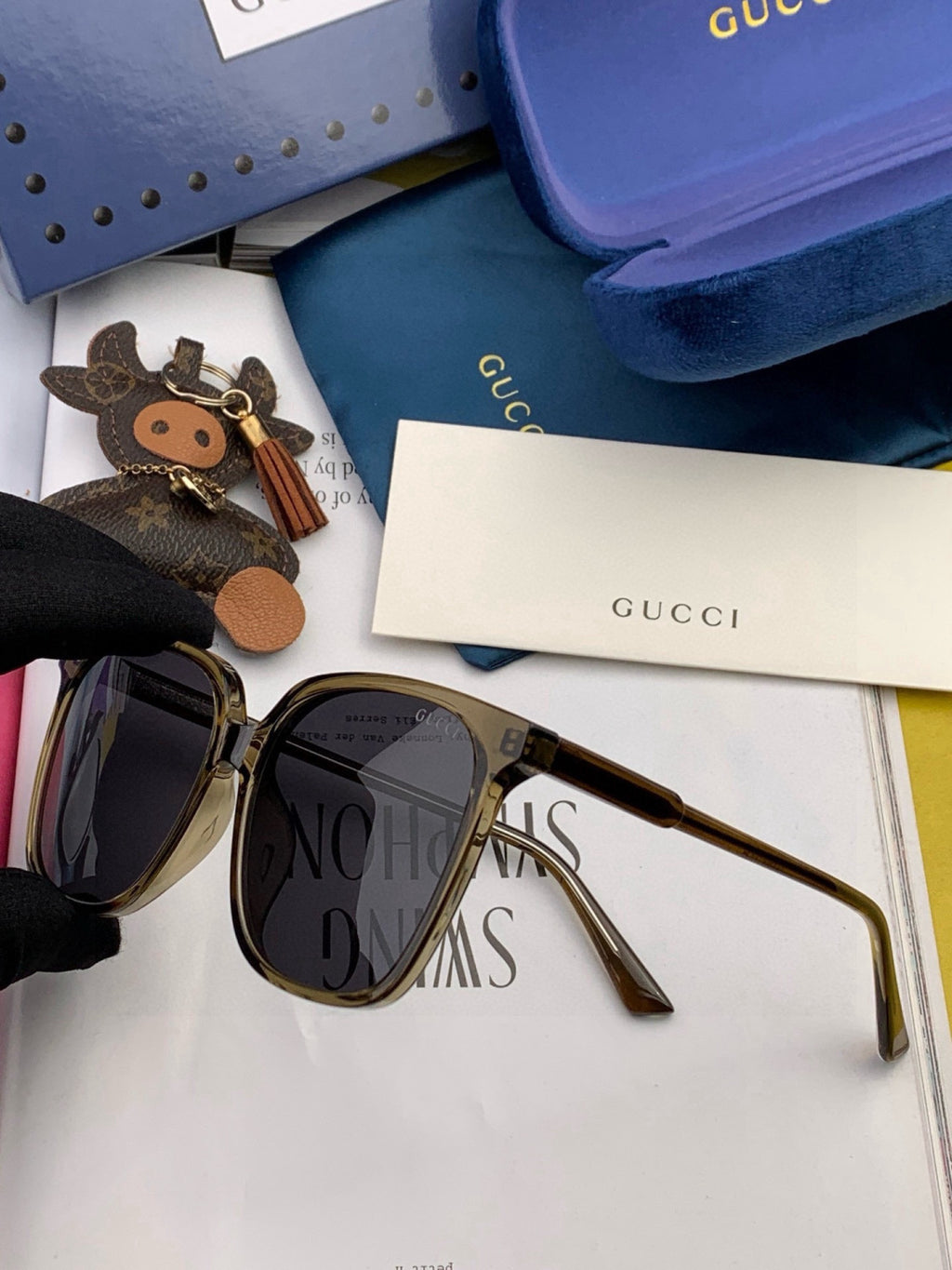 Gucci G002 Polarized Square Brown Lens Sunglasses for Men & Women - 382134 - detail image 4