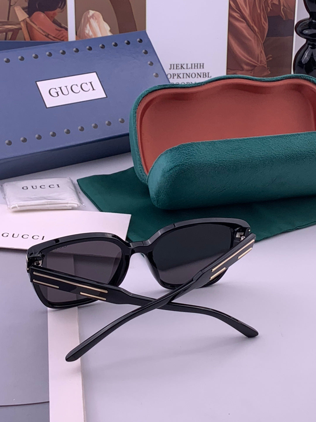 Gucci G0756 Polarized Square Black Lens Sunglasses for Men & Women - 382139 - detail image 5