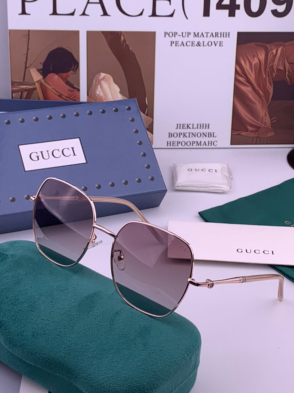 Gucci G55813 Fashion Black Lens Sunglasses for Men & Women - 382118 - detail image 2