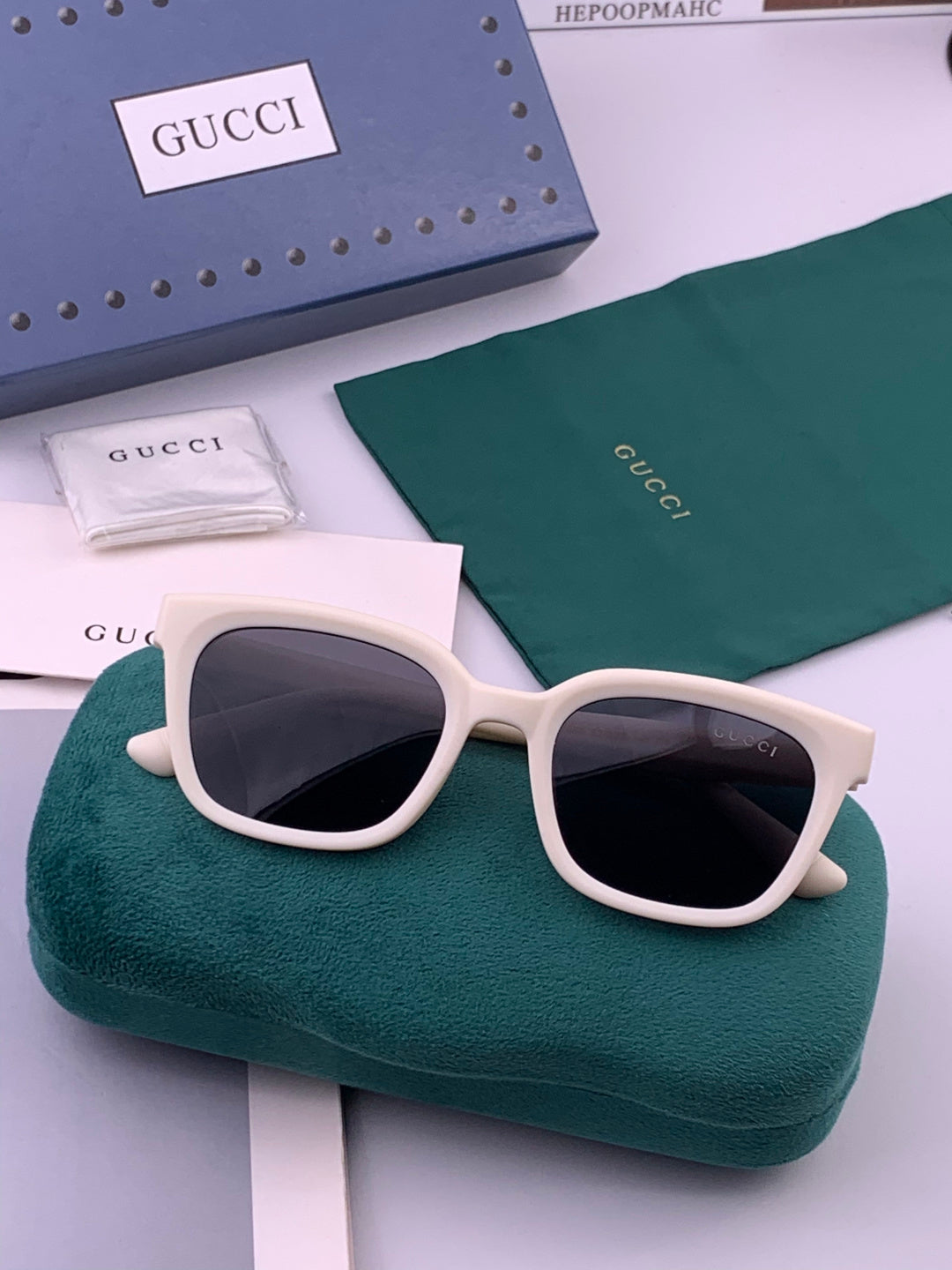 Gucci G5108 Polarized Square Black Lens Sunglasses for Women - 382122 - detail image 7