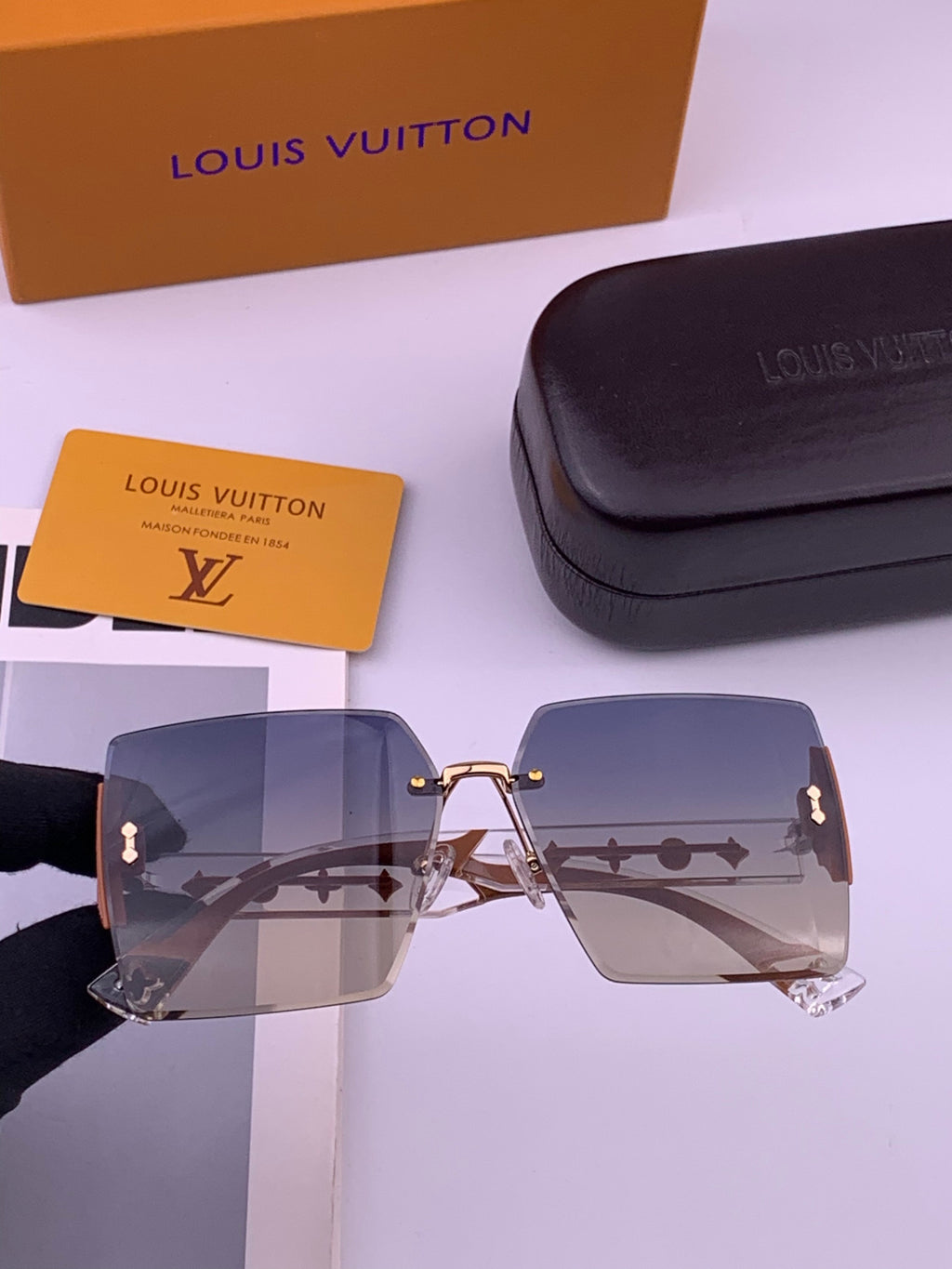 Louis Vuitton L5798 Polarized Square Brown Lens Sunglasses for Men & - 381753