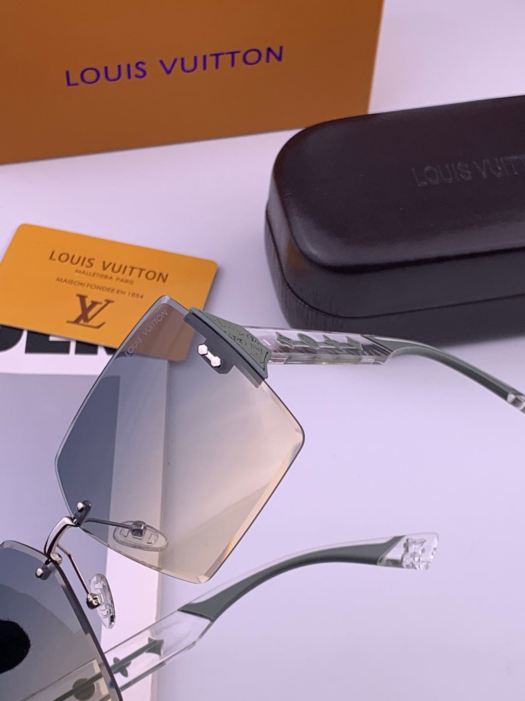 Louis Vuitton L5798 Polarized Square Brown Lens Sunglasses for Men & - 381754 - detail image 3