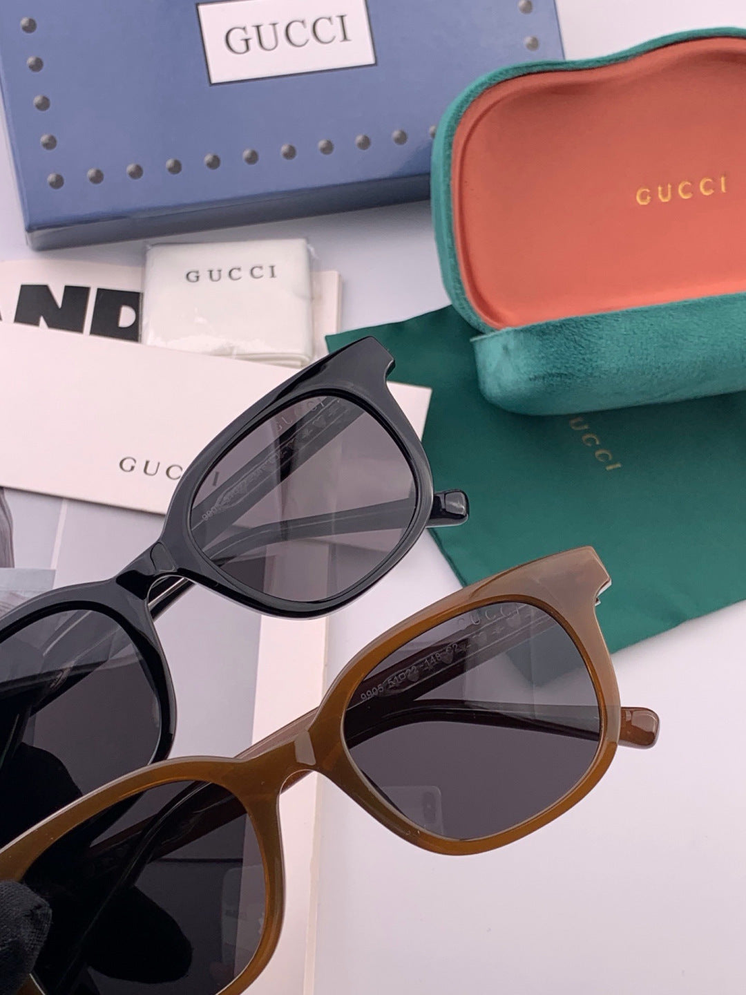 Gucci G5990 Polarized Square Gold Lens Sunglasses for Men & Women - 382095 - detail image 5