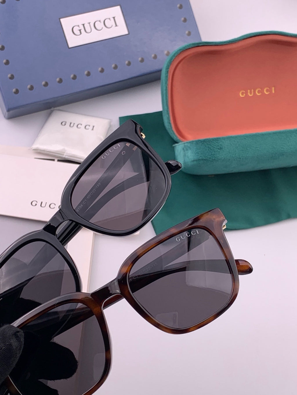 Gucci G4613 Polarized Square Black Lens Sunglasses for Women - 382104 - detail image 3