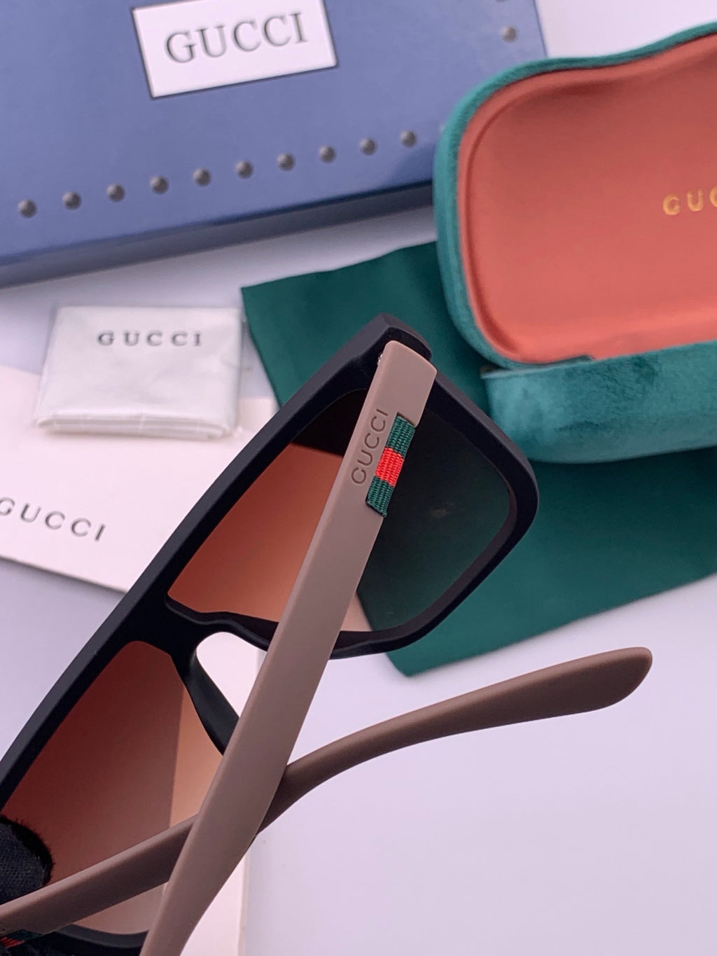 Gucci G62101 Aviator Gold Lens Sunglasses for Men & Women - detail image 5