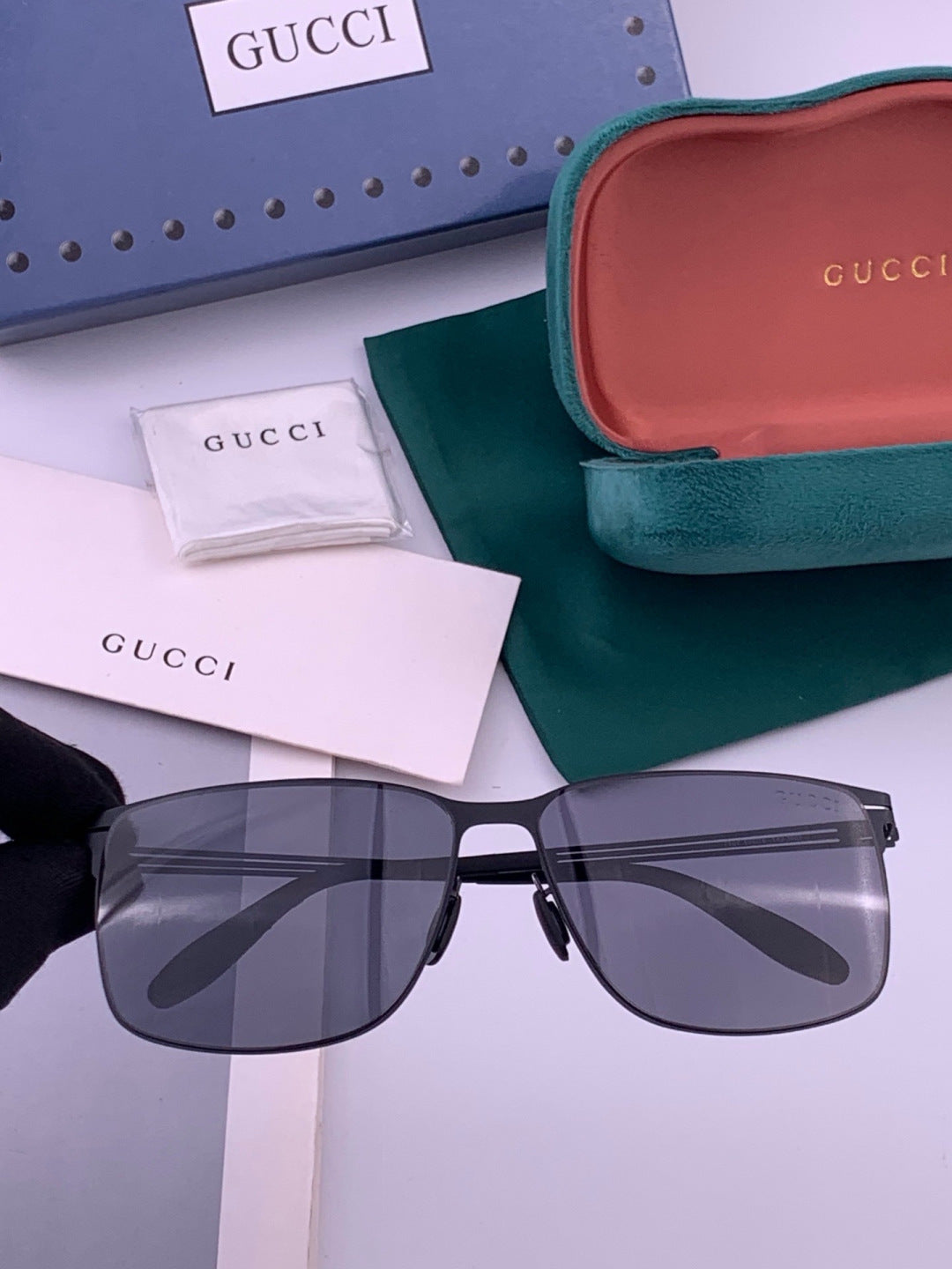 Gucci G7710 Fashion Gold Lens Sunglasses for Men & Women - 382079