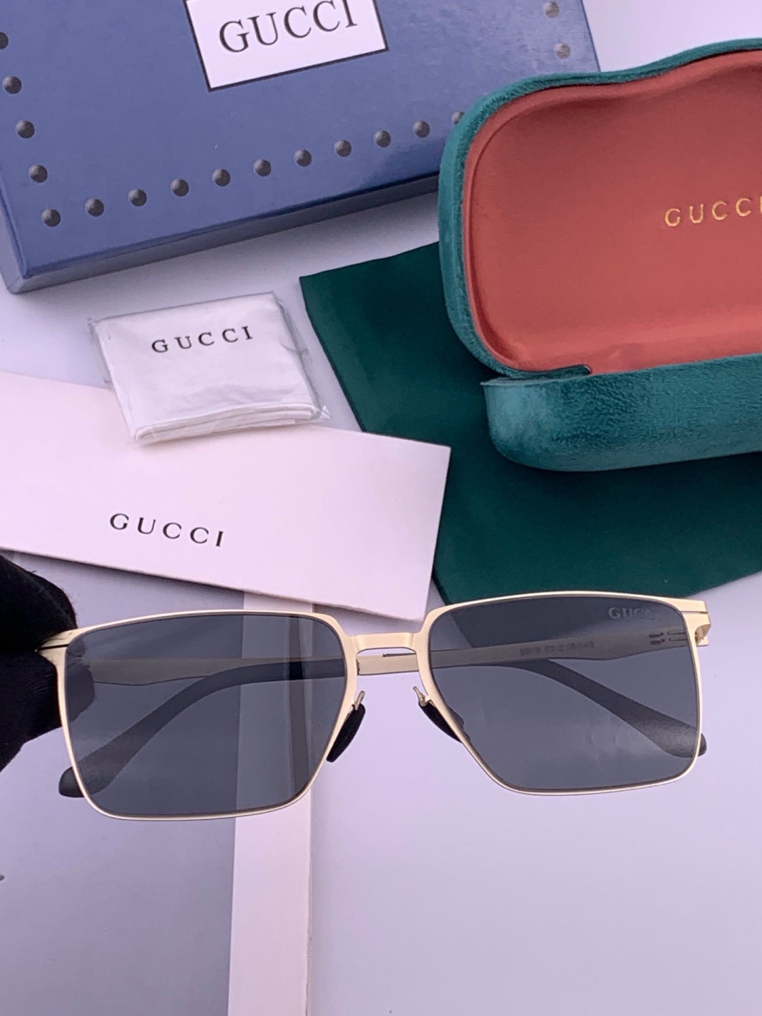 Gucci G9881 Fashion Gold Lens Sunglasses for Men & Women - 382080