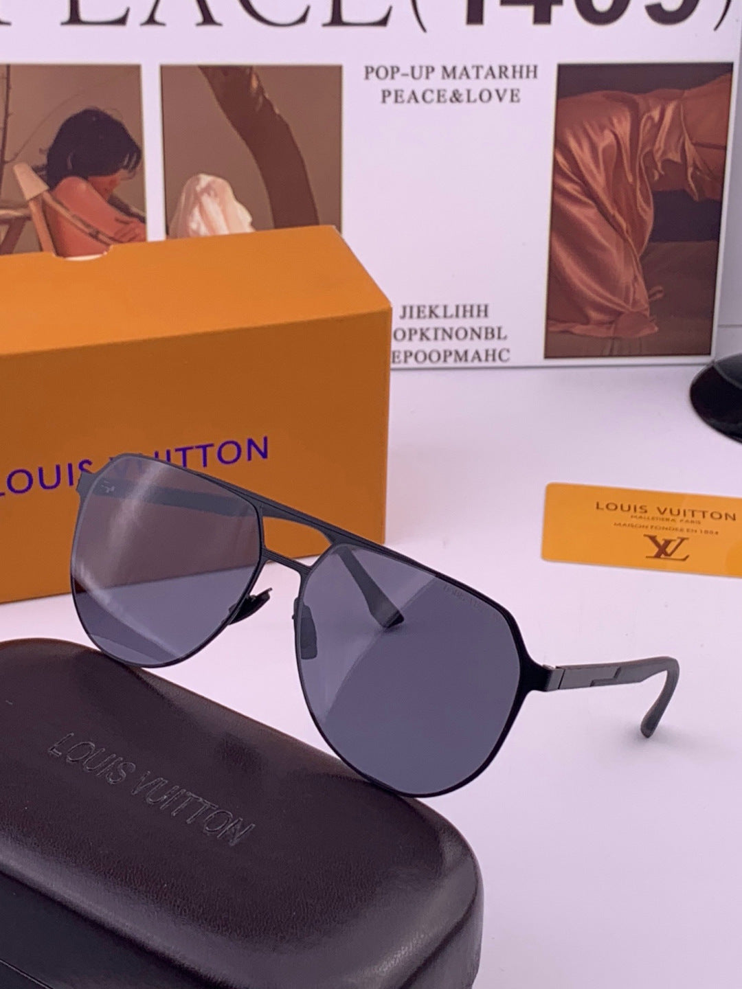 Louis Vuitton L315 Fashion Gold Lens Sunglasses for Men & Women - 381934 - detail image 2