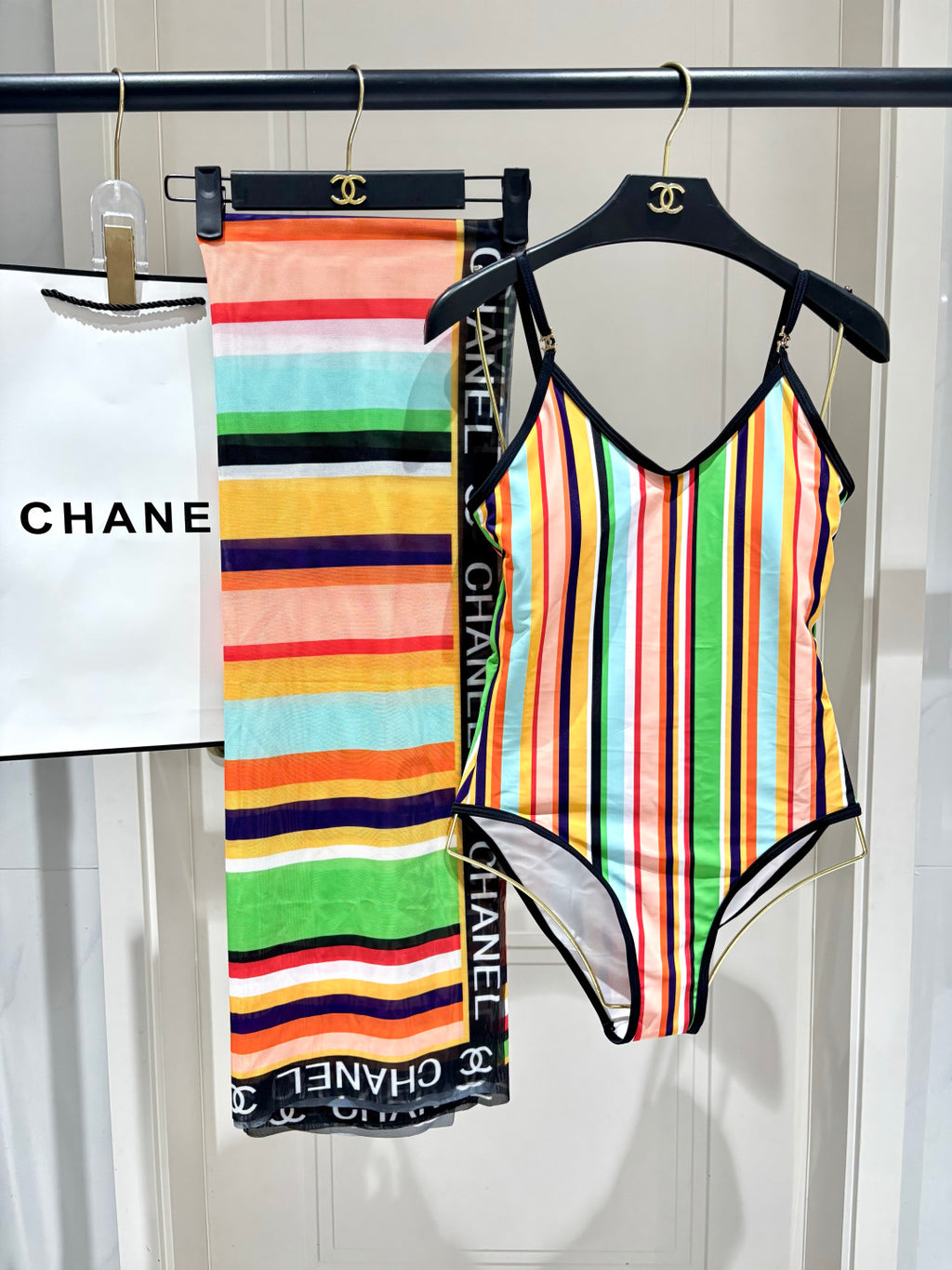 Chanel Fashion Orange Lens Sunglasses for Men & Women - 382352 - detail image 5