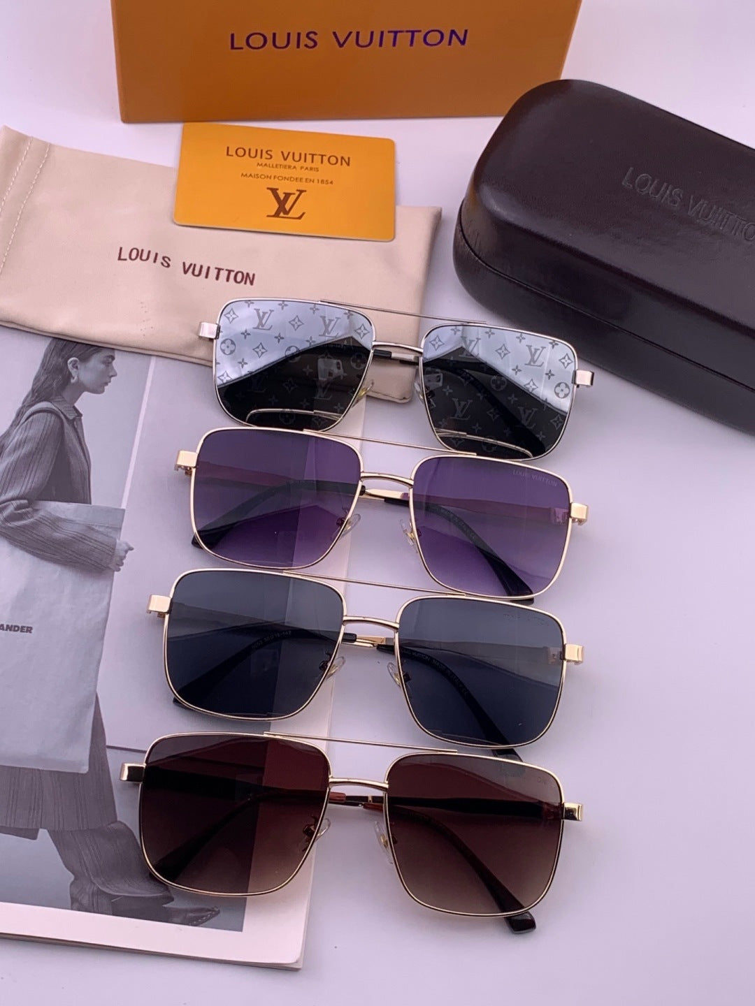 Louis Vuitton L3905 Aviator Gray Lens Sunglasses for Men & Women - 381840 - detail image 7