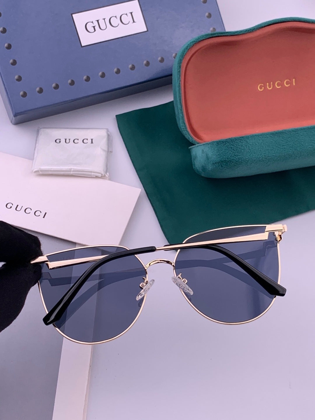 Gucci G3660 Fashion Red Lens Sunglasses for Men & Women - 382043 - detail image 3