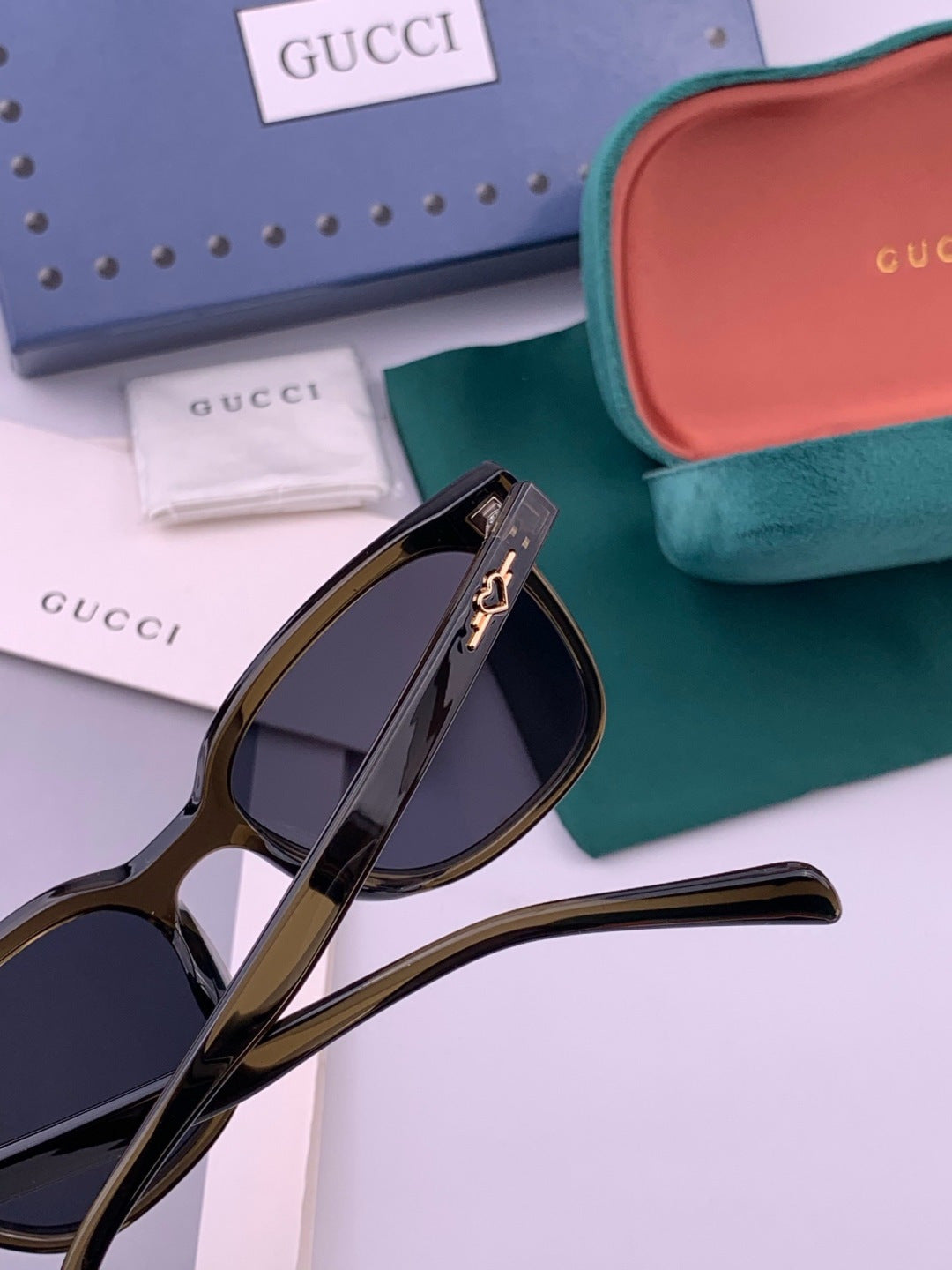 Gucci G12040 Polarized Square Black Lens Sunglasses for Men & Women - 382004 - detail image 5