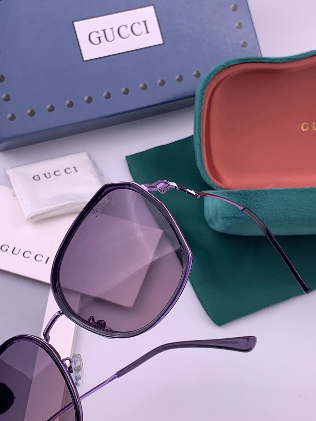 Gucci G6211 Polarized Square Brown Lens Sunglasses for Women - 382006 - detail image 3