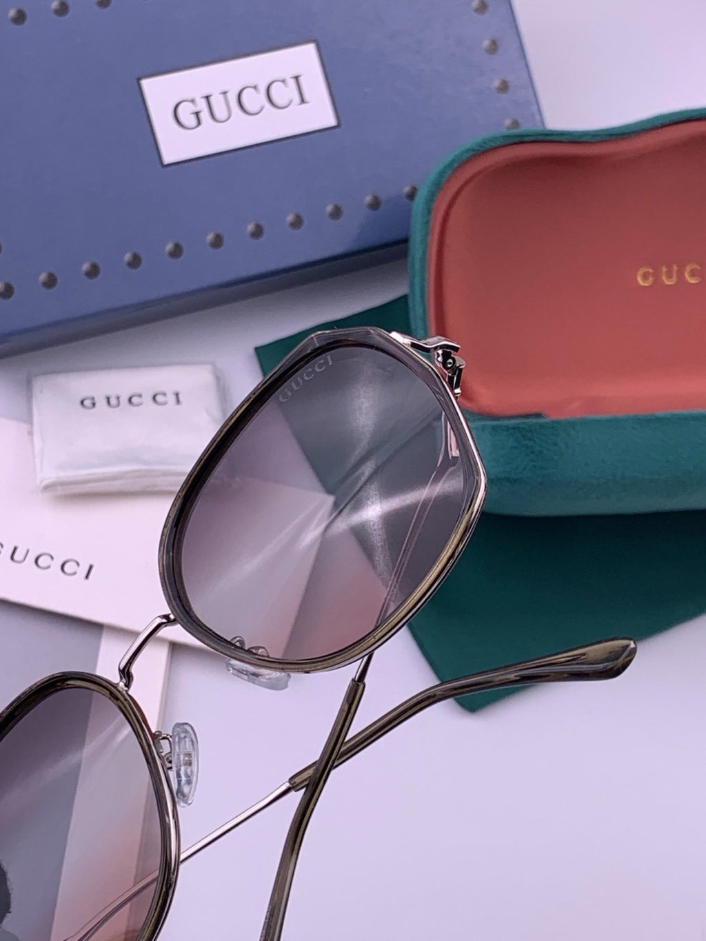 Gucci G6211 Polarized Square Brown Lens Sunglasses for Women - 382007 - detail image 7