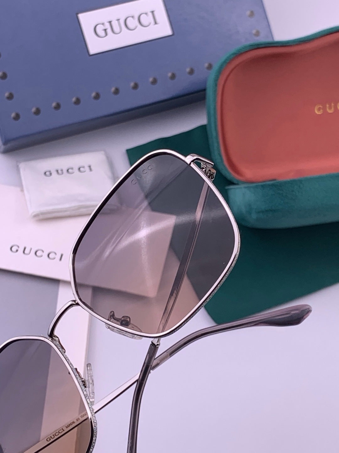 Gucci G11018 Polarized Square Brown Lens Sunglasses for Women - detail image 6