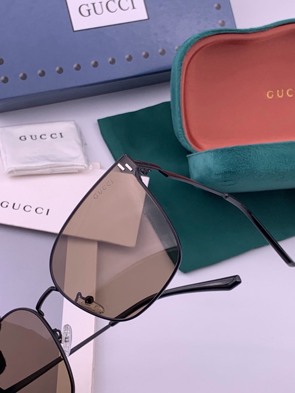 Gucci G2660 Fashion Brown Lens Sunglasses for Men & Women - 382011 - detail image 3
