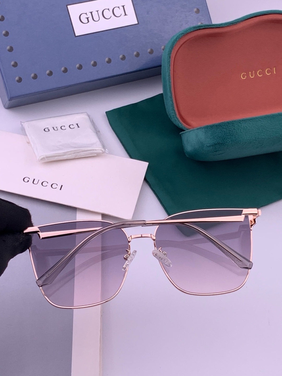 Gucci G2660 Fashion Gold Lens Sunglasses for Men & Women - 382012 - detail image 2