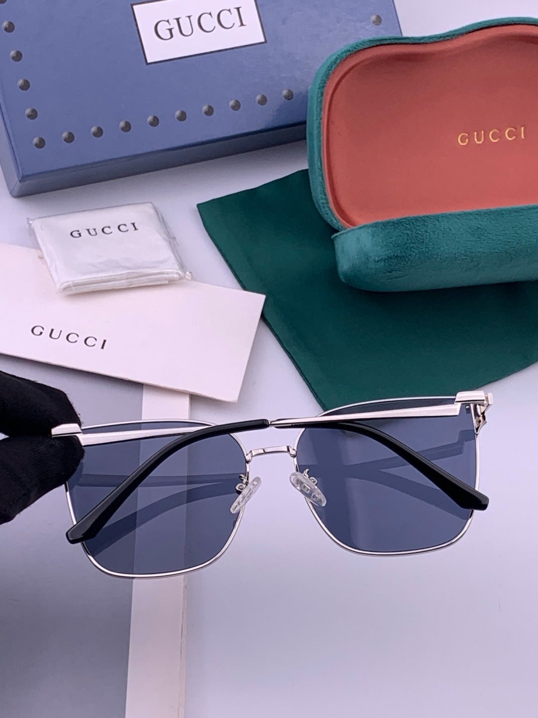 Gucci G2660 Fashion Gold Lens Sunglasses for Men & Women - 382013 - detail image 4
