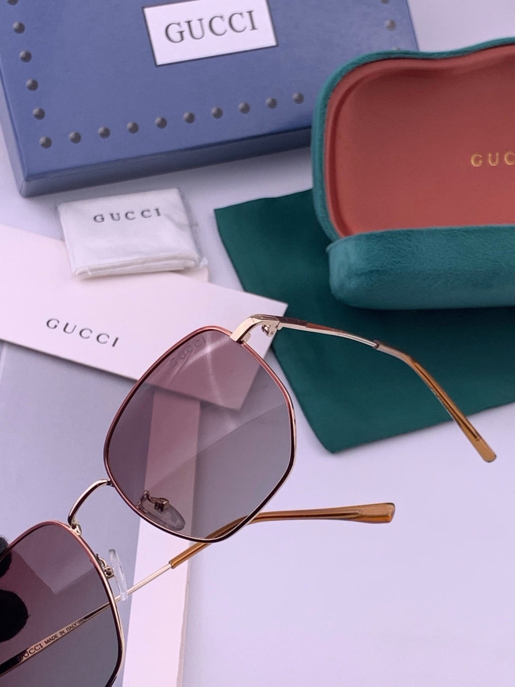 Gucci G9810 Polarized Oversized Black Lens Sunglasses for Men & Women - 382017 - detail image 3