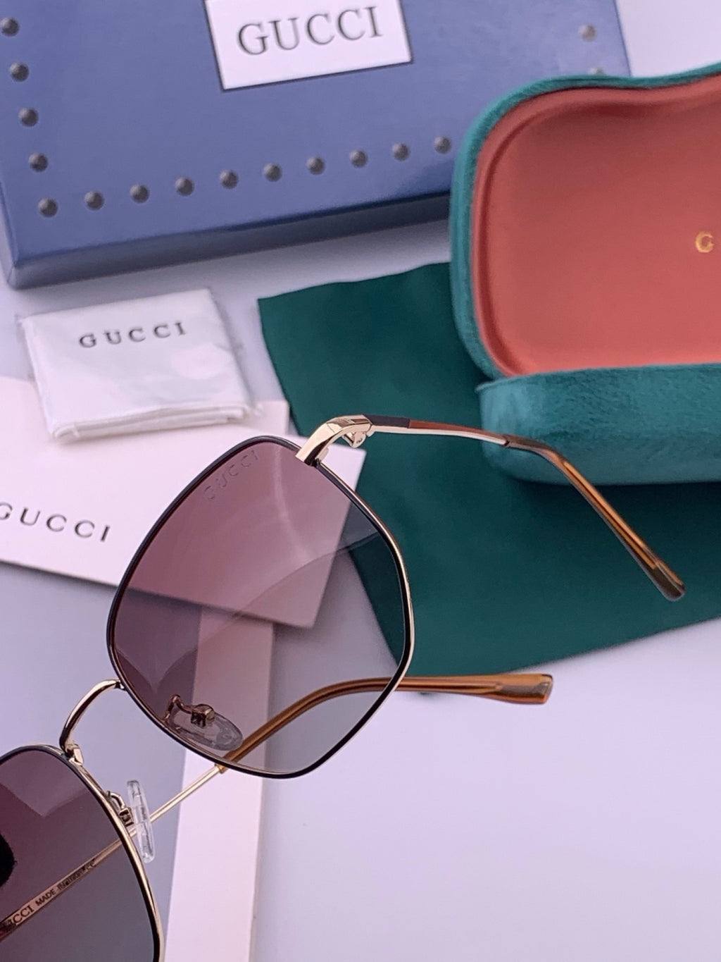 Gucci G9810 Polarized Oversized Black Lens Sunglasses for Men & Women - 382018