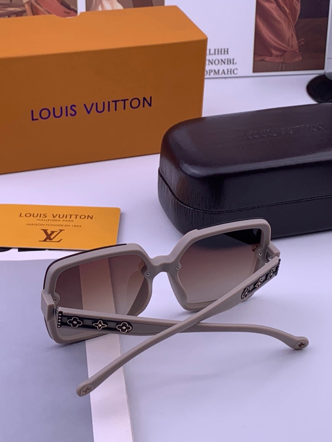 Louis Vuitton L5710 Polarized Square Brown Lens Sunglasses for Men & - 381832 - detail image 7