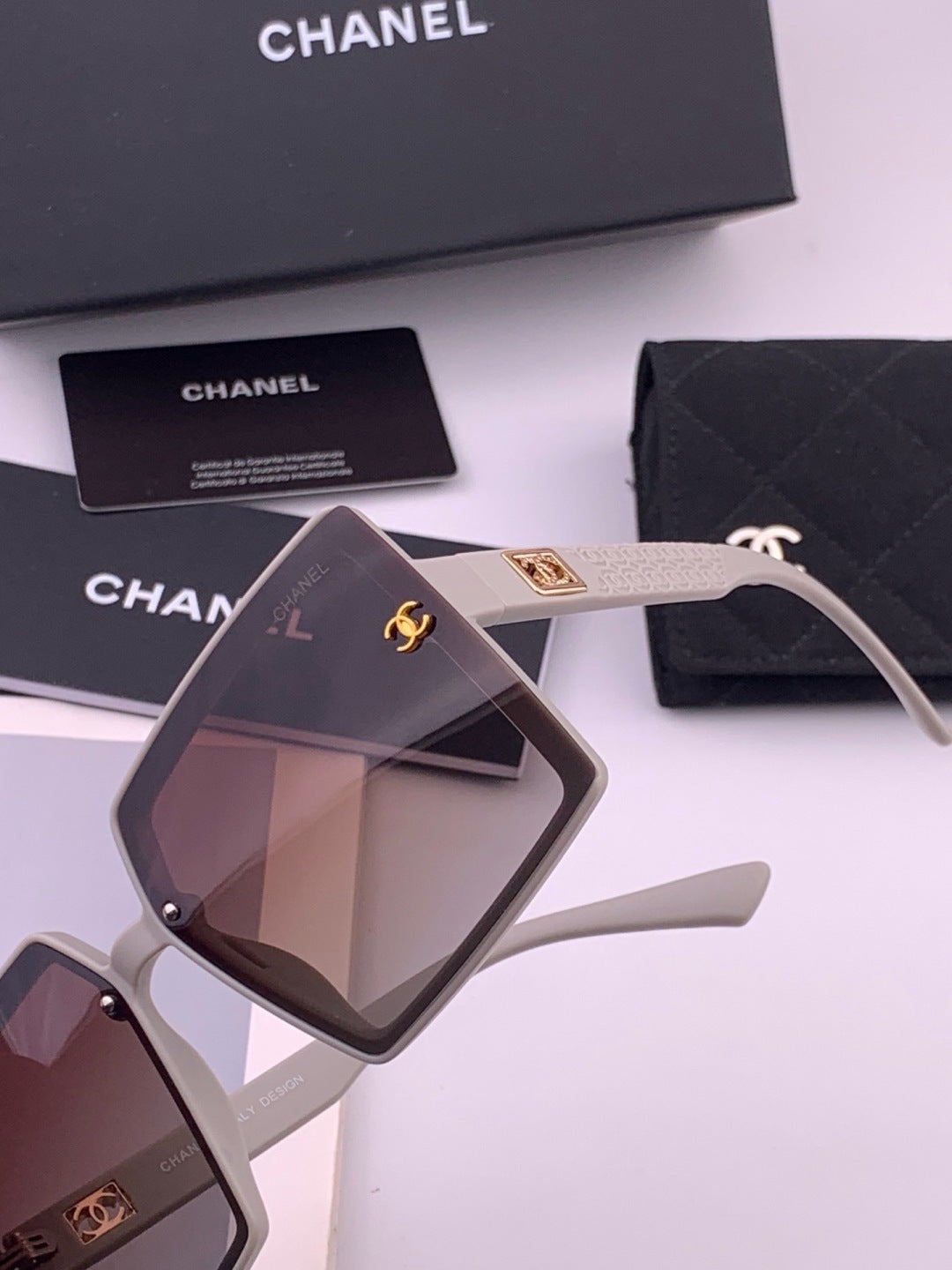 Chanel CH5250 Polarized Square Brown Lens Sunglasses for Women - 382248 - detail image 4